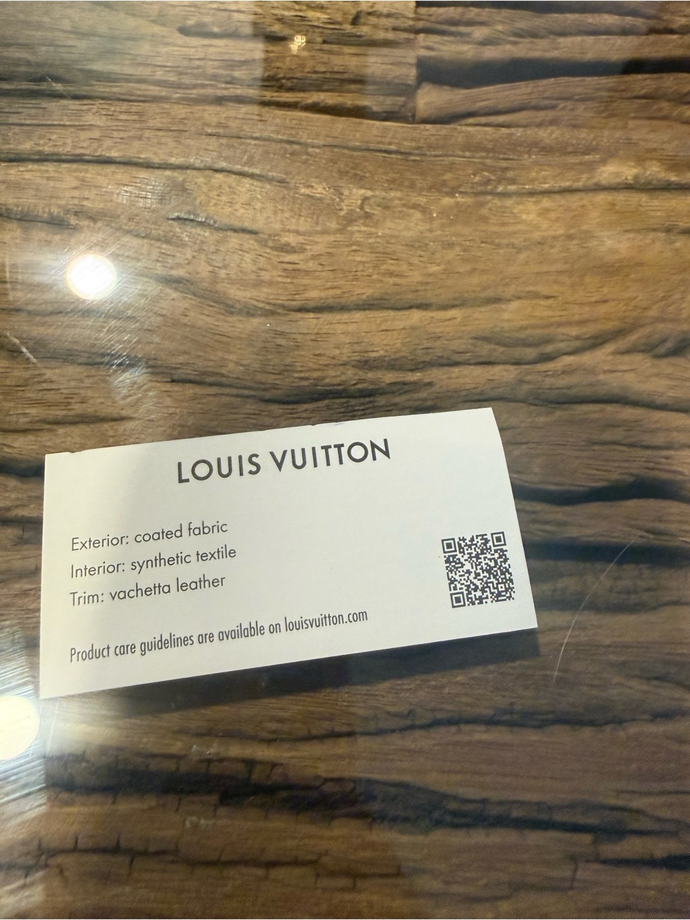 🔥 🔥 AUTHENTIC Worn once brand new Cluny Mini Louis Vuitton includes strap - Picture 8 of 10